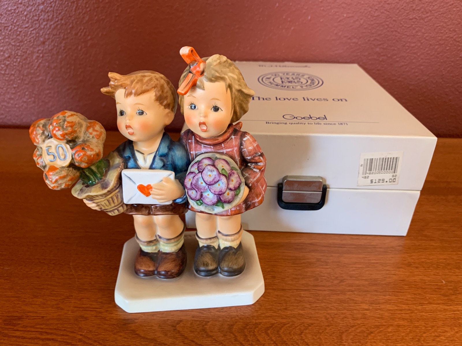 Goebel Hummel 50th Anniversary Figurine 1985 w/ Box # 416 “The Love Lives On”