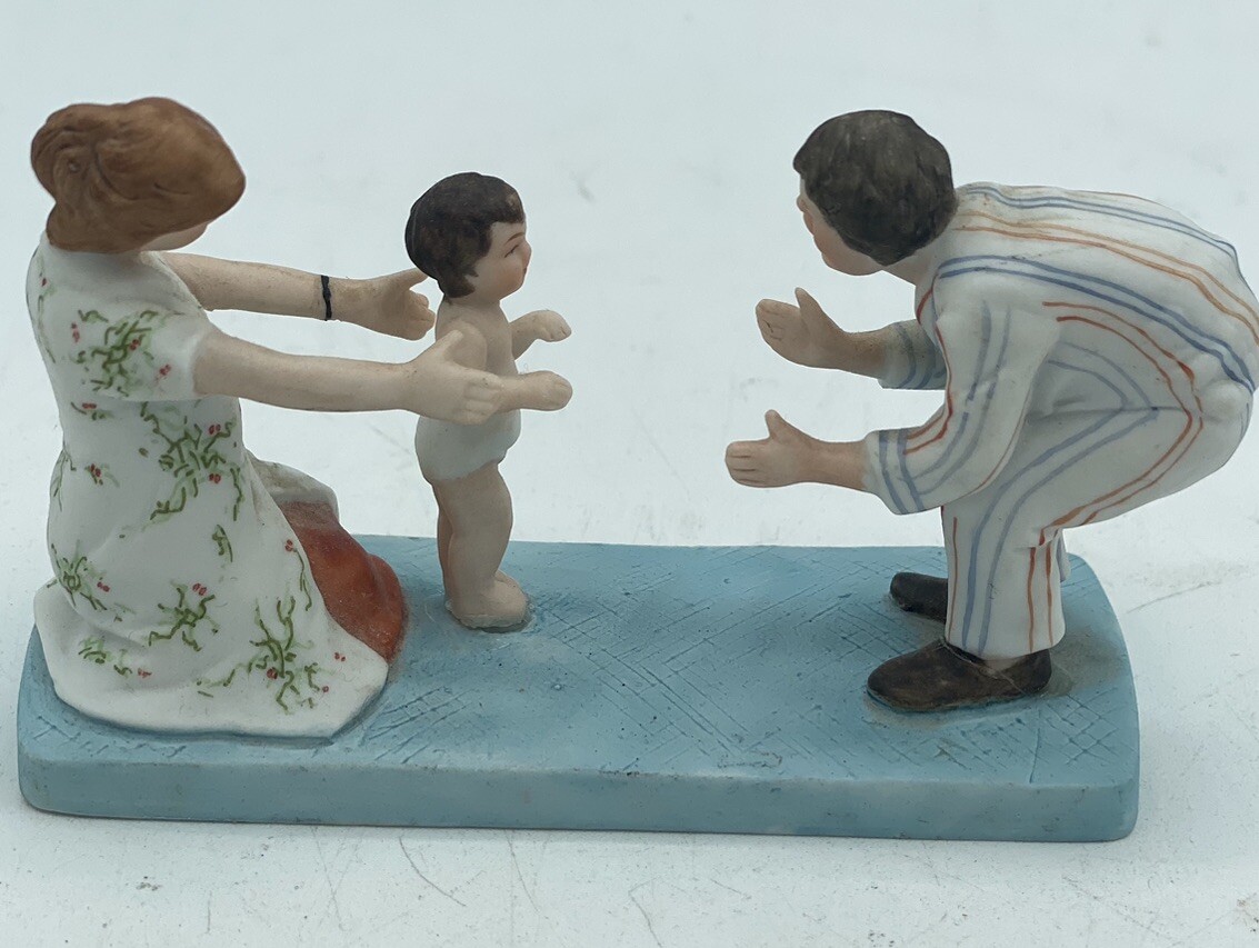 Vintage Norman Rockwell Baby’s First Step Japan 1983 Museum Miniature Figurine