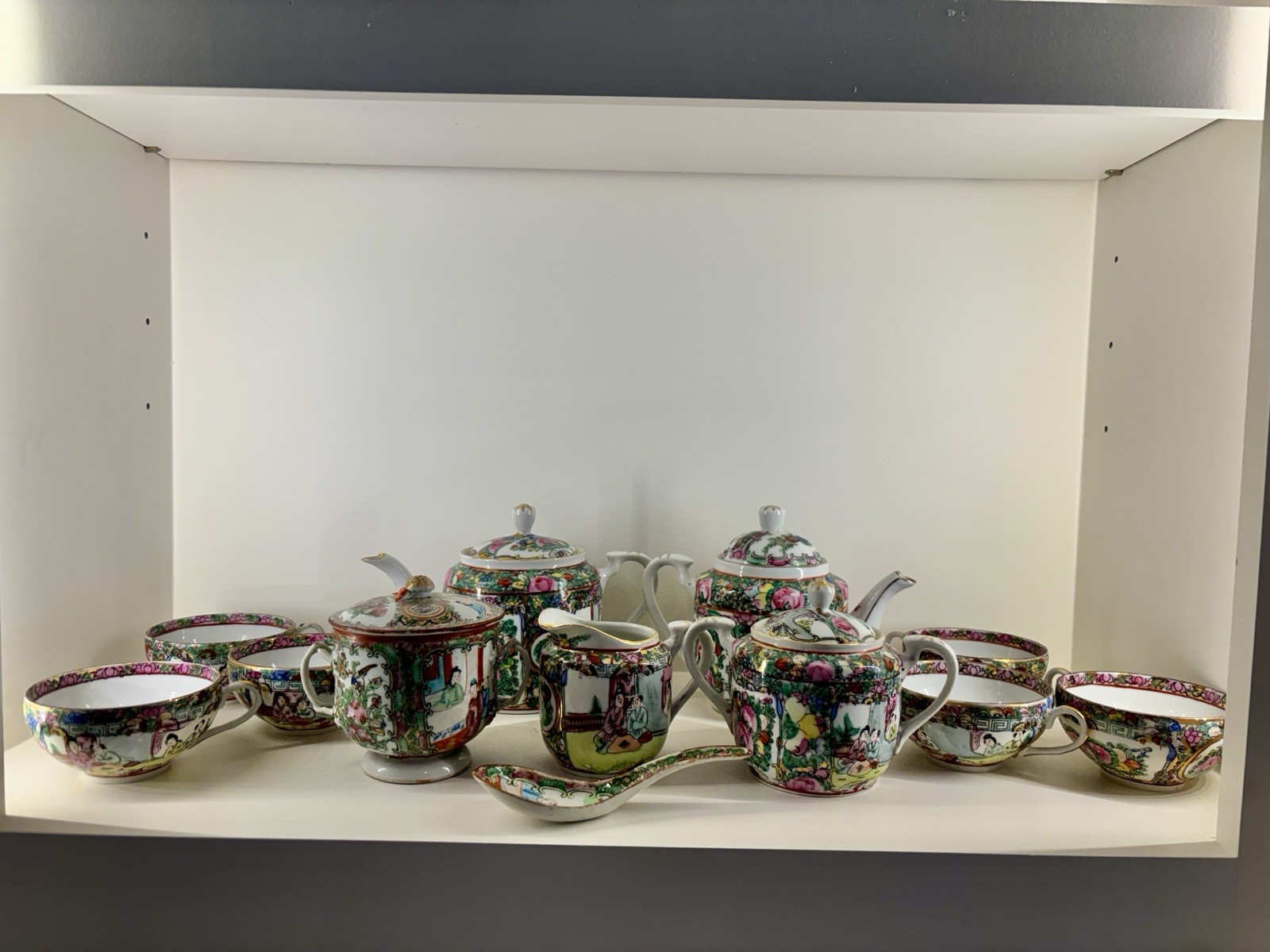 Eighteen Piece Rose Medallion Tea Set