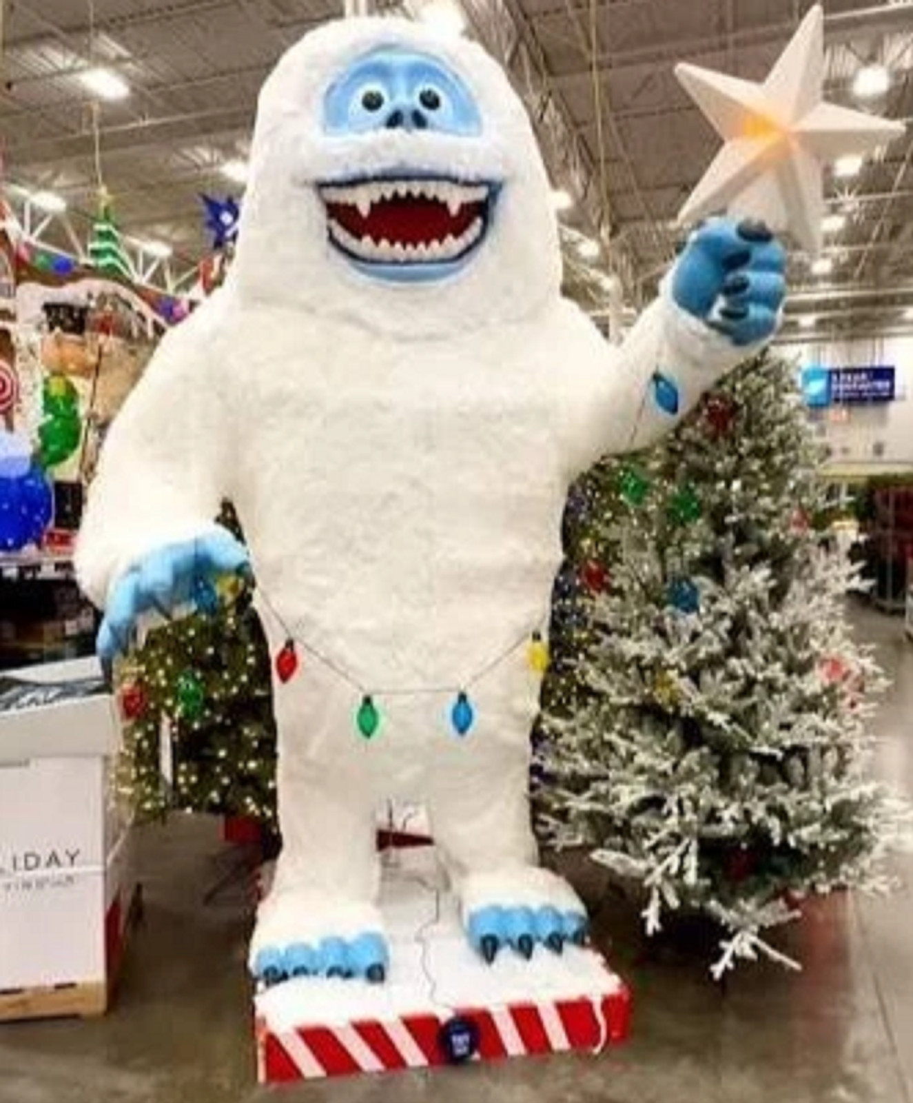 9 Ft Animated Bumble The Abominable Rudolph Outdoor Yard Decor IN-HAND