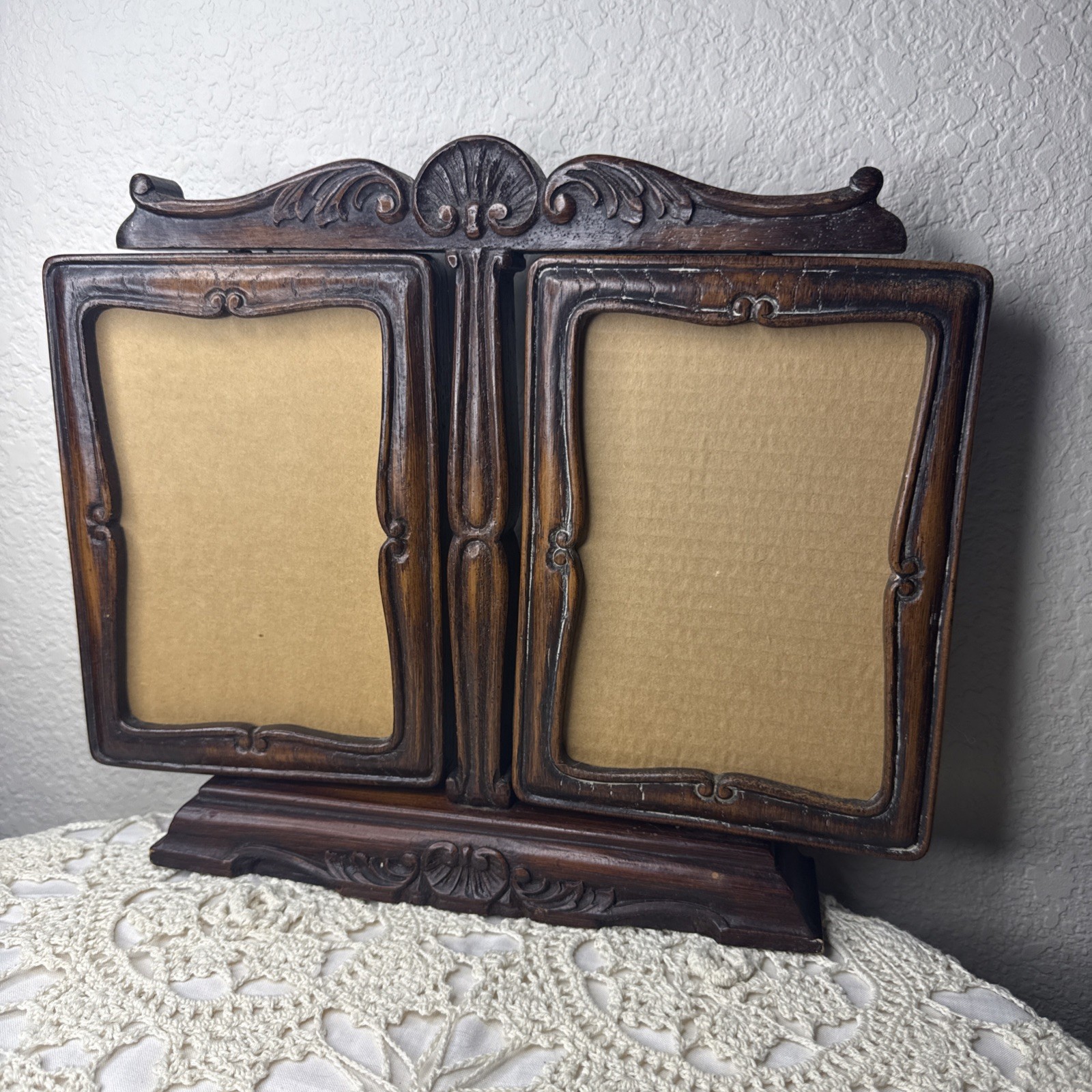 Vintage Victorian Gothic Ornate Wood Double Swivel Picture Frame 1920s 5x7 Vintage Victorian Gothic Ornate Wood Double Swivel Picture Frame 1920s 5x7