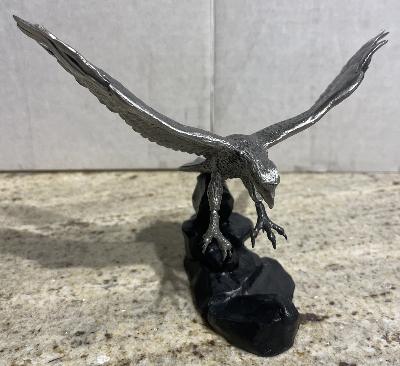 Hudson Creek Pewter American Eagle Landing Patriotic Sculpture - 4.5” NOS HJ0124