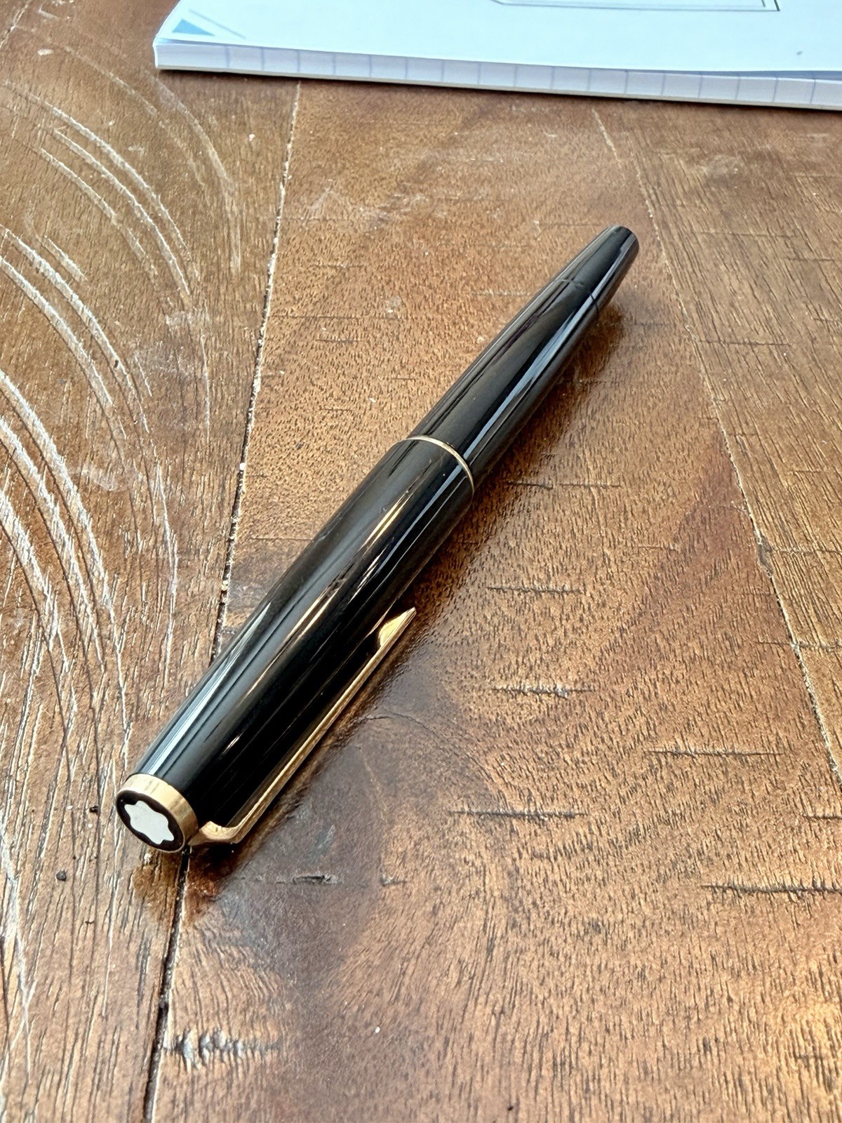 Vintage Montblanc 320 Fountain Pen 14K Fine (F) Nib Black