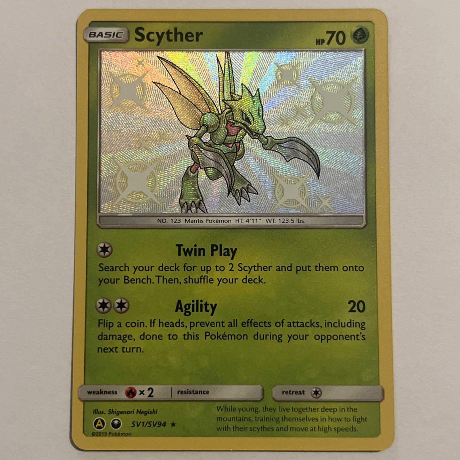 Scyther SV1/SV94 Baby Shiny - Hidden Fates Pokemon Card - Near Mint Scyther SV1/SV94 Baby Shiny - Hidden Fates Pokemon Card - Near Mint