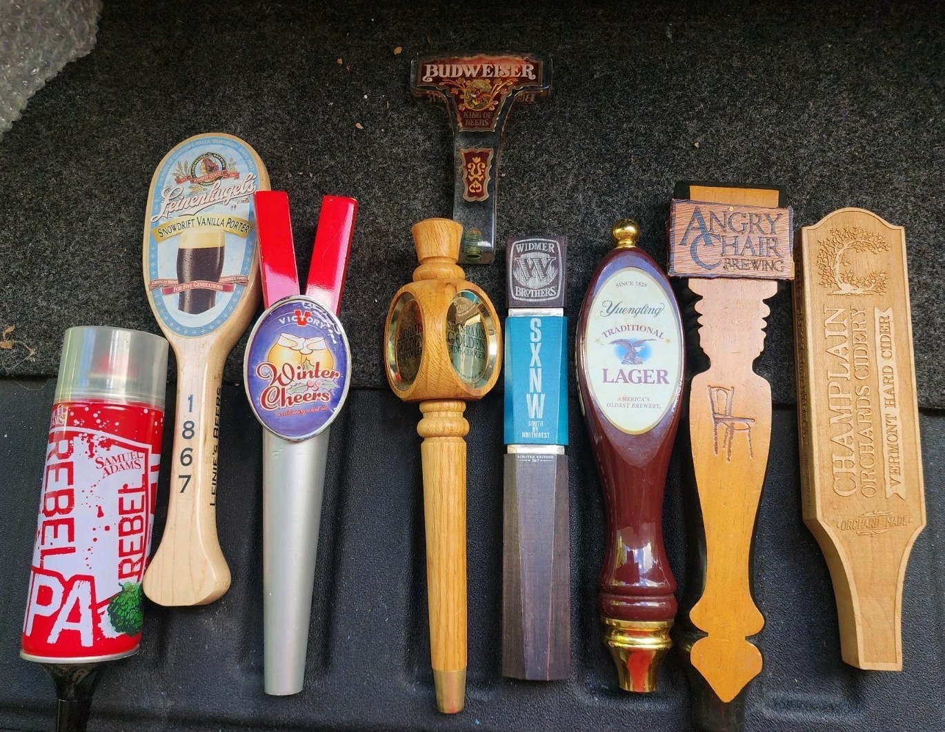 11 Old Beer Taps One Money