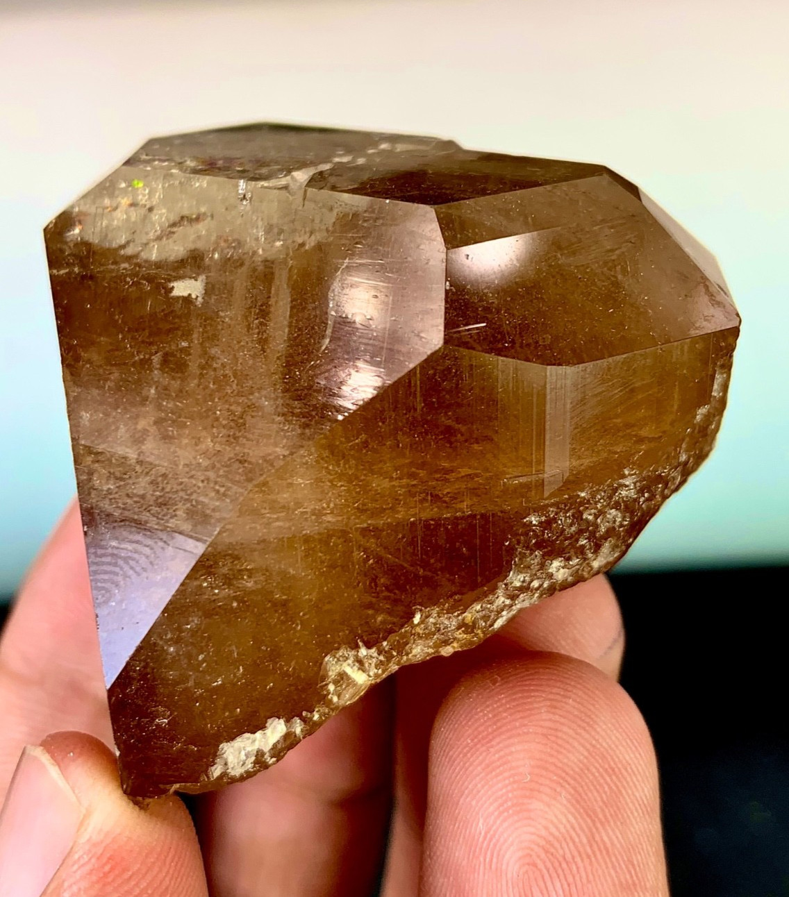 Natural Transparent Topaz Crystal, Specimen 675 Carats @ Mineral Specimens