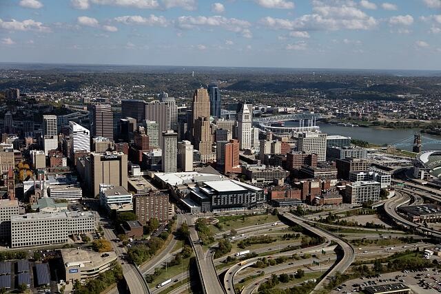 Photo:Cincinnati Ohio USA 2016 Aerial View Downtown Skyline Ohio River