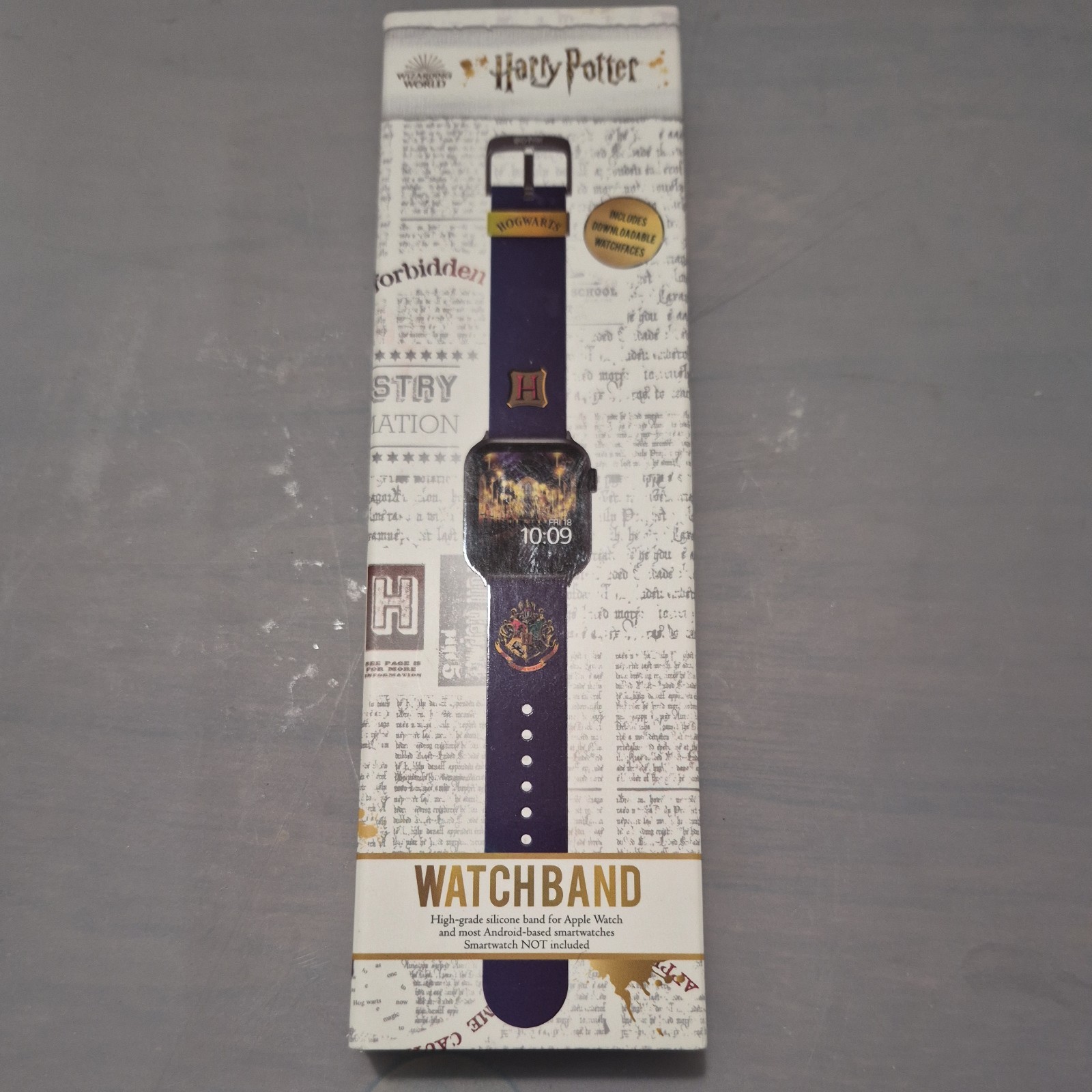 Harry Potter Hogwarts Smartwatch Band for Apple Watch - Officially Licensed
