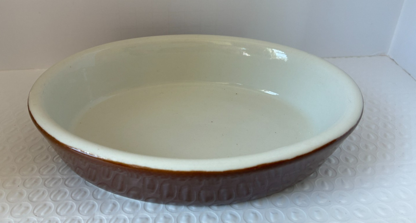 Vintage Hall Individual  Casserole Baking Dish 572, Brown, 7 inch