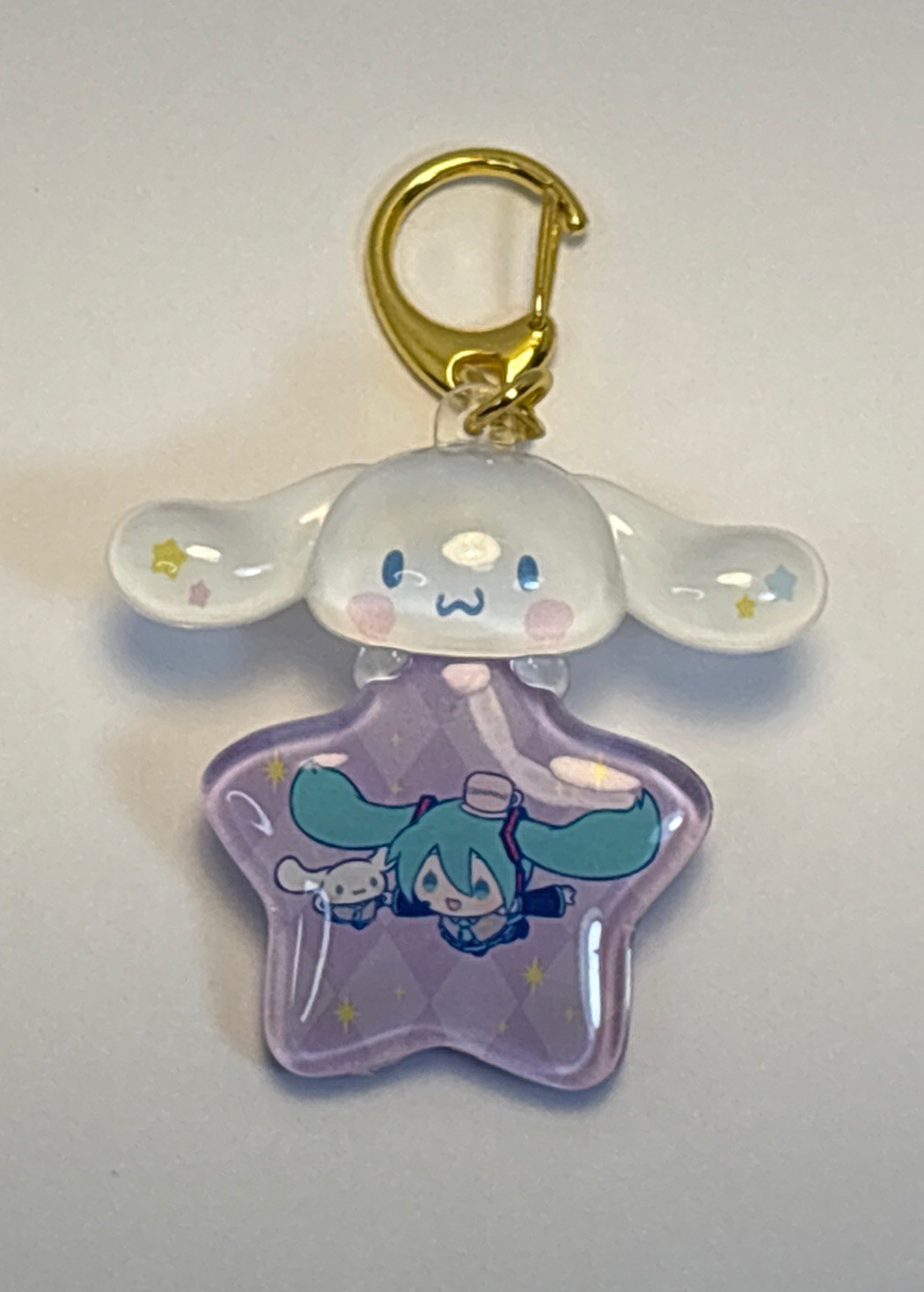 NEW Sanrio MAX LIMITED 1 CINNAMOROLL Hanger Keychain