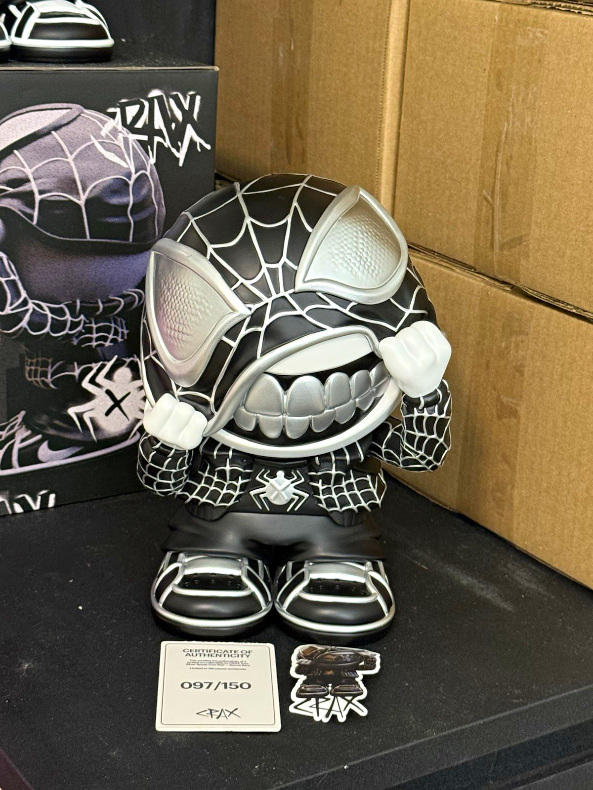 Crax Toys Black Spyda Crax CHASE 1/150 Limited Edition CHASE *IN HAND*