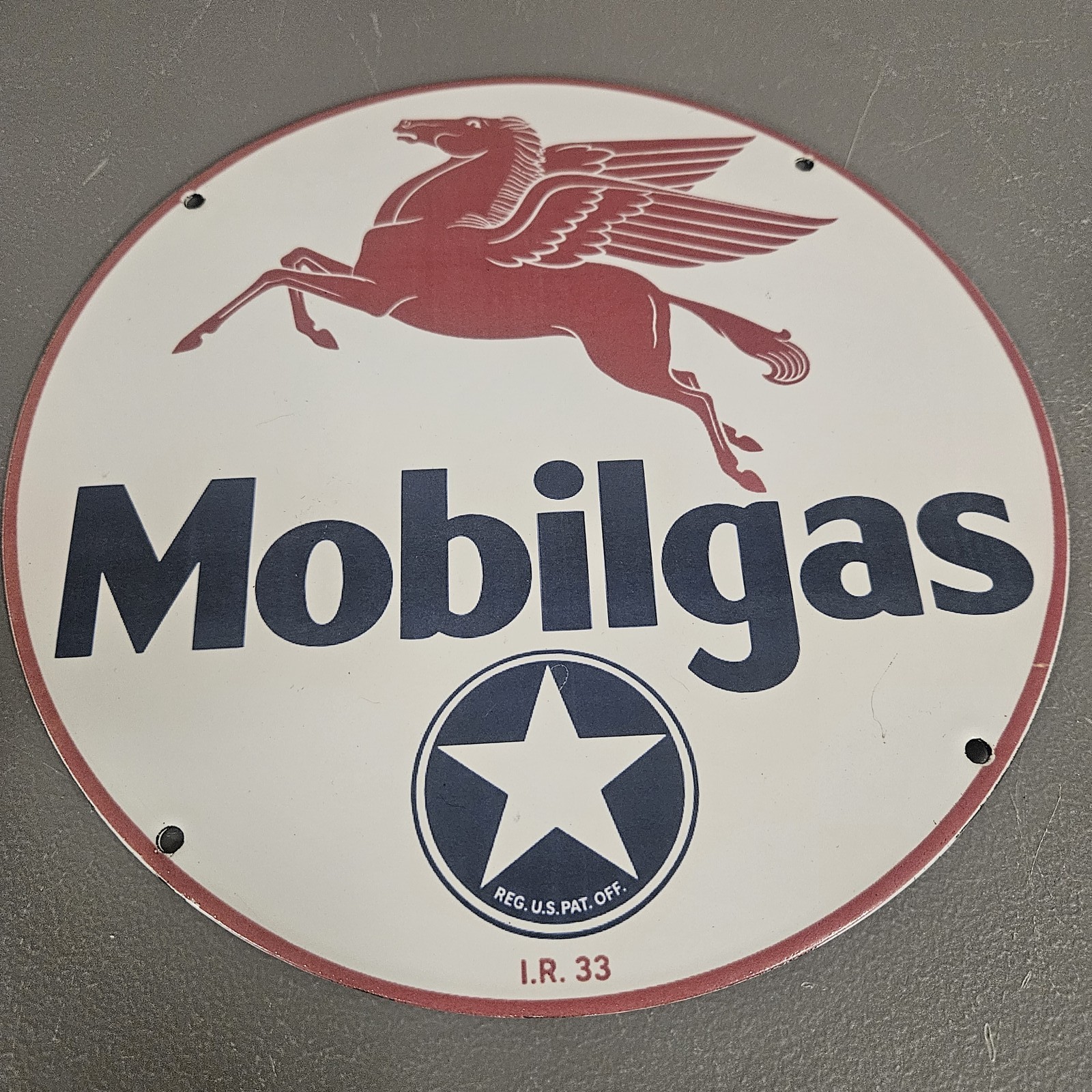 VINTAGE MOBILGAS PEGASUS 12\