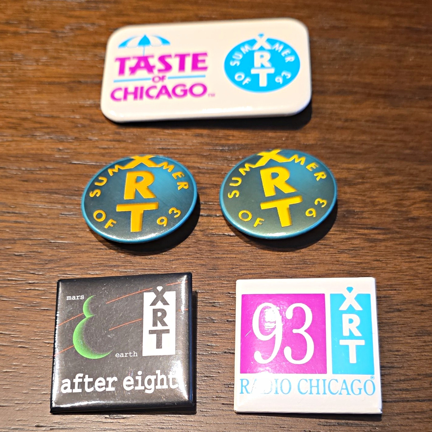 Vintage 1993 WXRT Radio Chicago Pinback Buttons Lot of 5