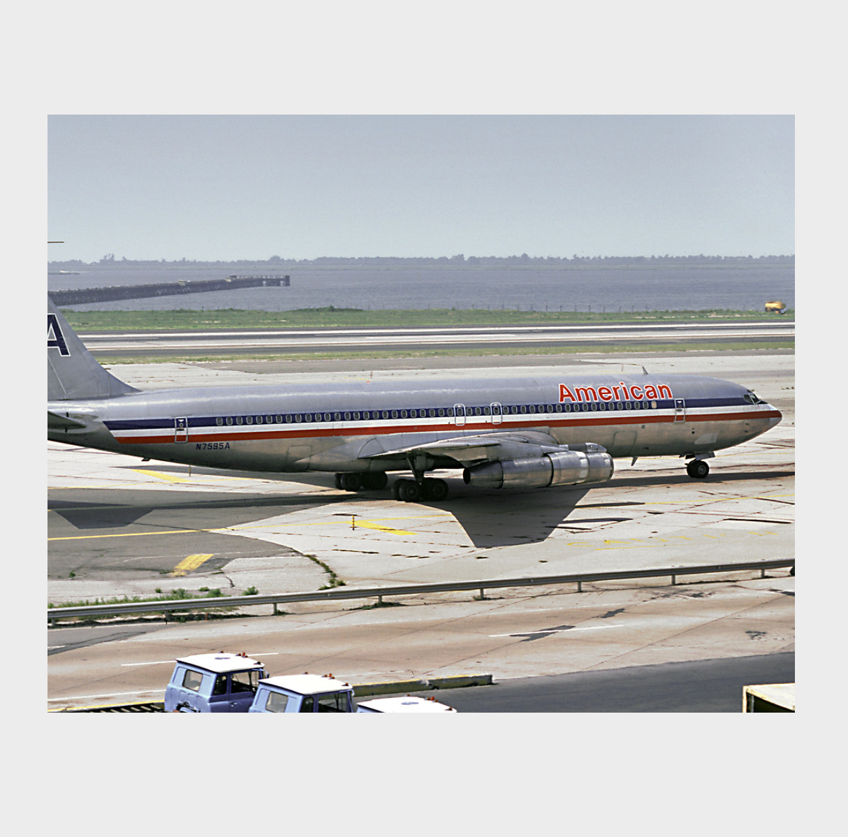 Boeing 707-366C American Airlines N7595A 8X10 PHOTO REPRINT AIRCRAFT AVIATION
