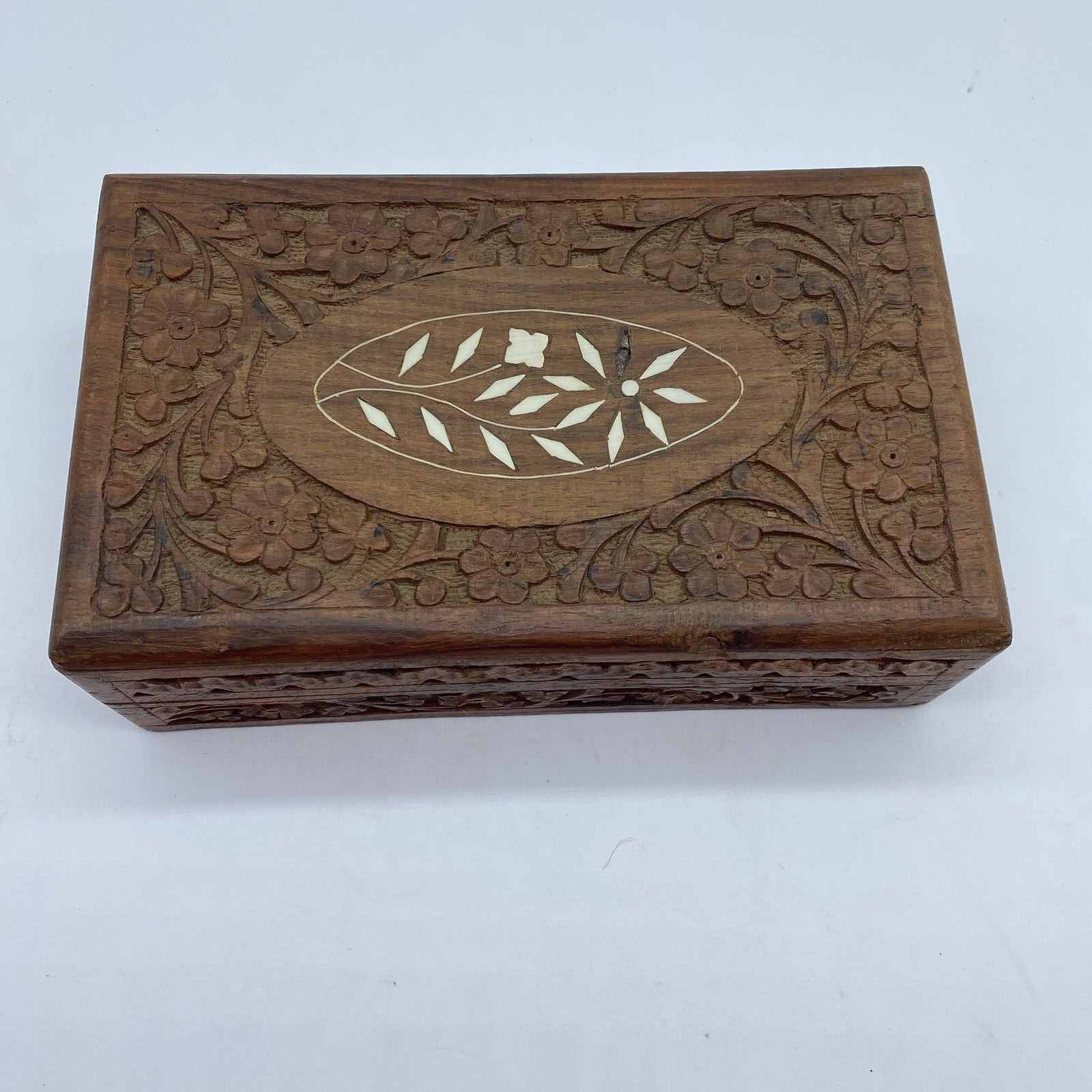 Vintage Carved Wood Jewelry Box Floral Inlay Made in India Felt Lined