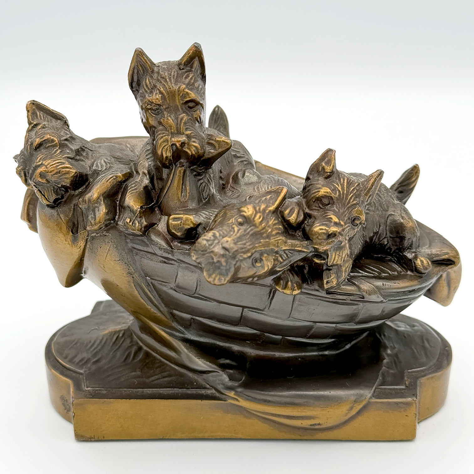 Vtg 1936 K&O Bronze Art Deco Scottish Terrier Dog Pups in Basket Statue/Bookend