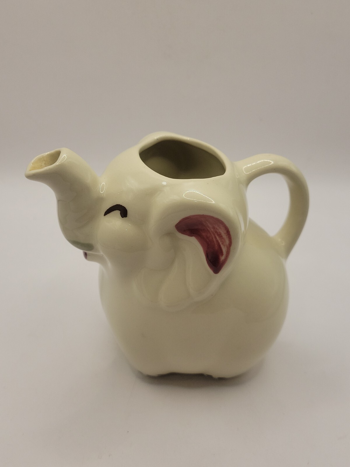 Vintage SHAWNEE POTTERY Creamer WHITE ELEPHANT Cream Pitcher USA 4.5 Vintage SHAWNEE POTTERY Creamer WHITE ELEPHANT Cream Pitcher USA 4.5