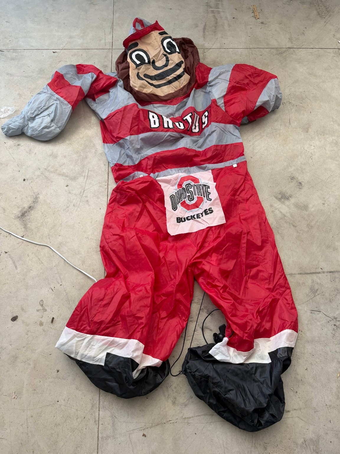 Ohio State Buckeyes Brutus Inflatable Fan Prop Yard Decoration 8 Foot - READ Ohio State Buckeyes Brutus Inflatable Fan Prop Yard Decoration 8 Foot - READ