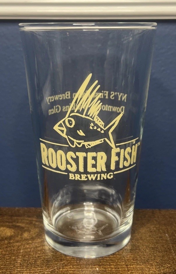 Rooster Fish Brewing Beer Glass Watkins Glen New York NY 16oz Bar