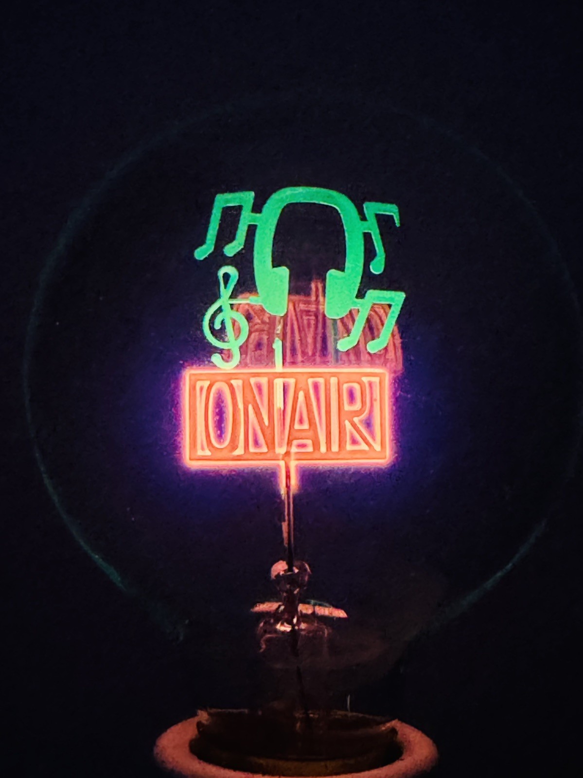 Aerolux Style ON AIR Real Neon Glow Light bulb E26120V3W Decorative Cute Gift