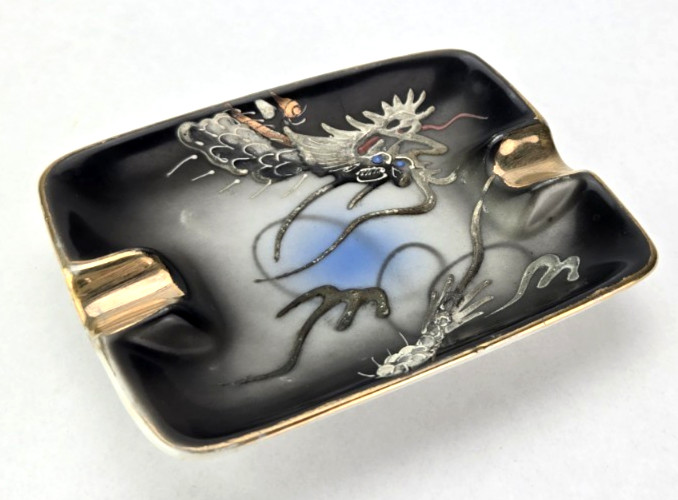 VTG Japan Moriage Hand Painted Dragonware Ashtray Raised 3-D Dragon Endo China VTG Japan Moriage Hand Painted Dragonware Ashtray Raised 3-D Dragon Endo China
