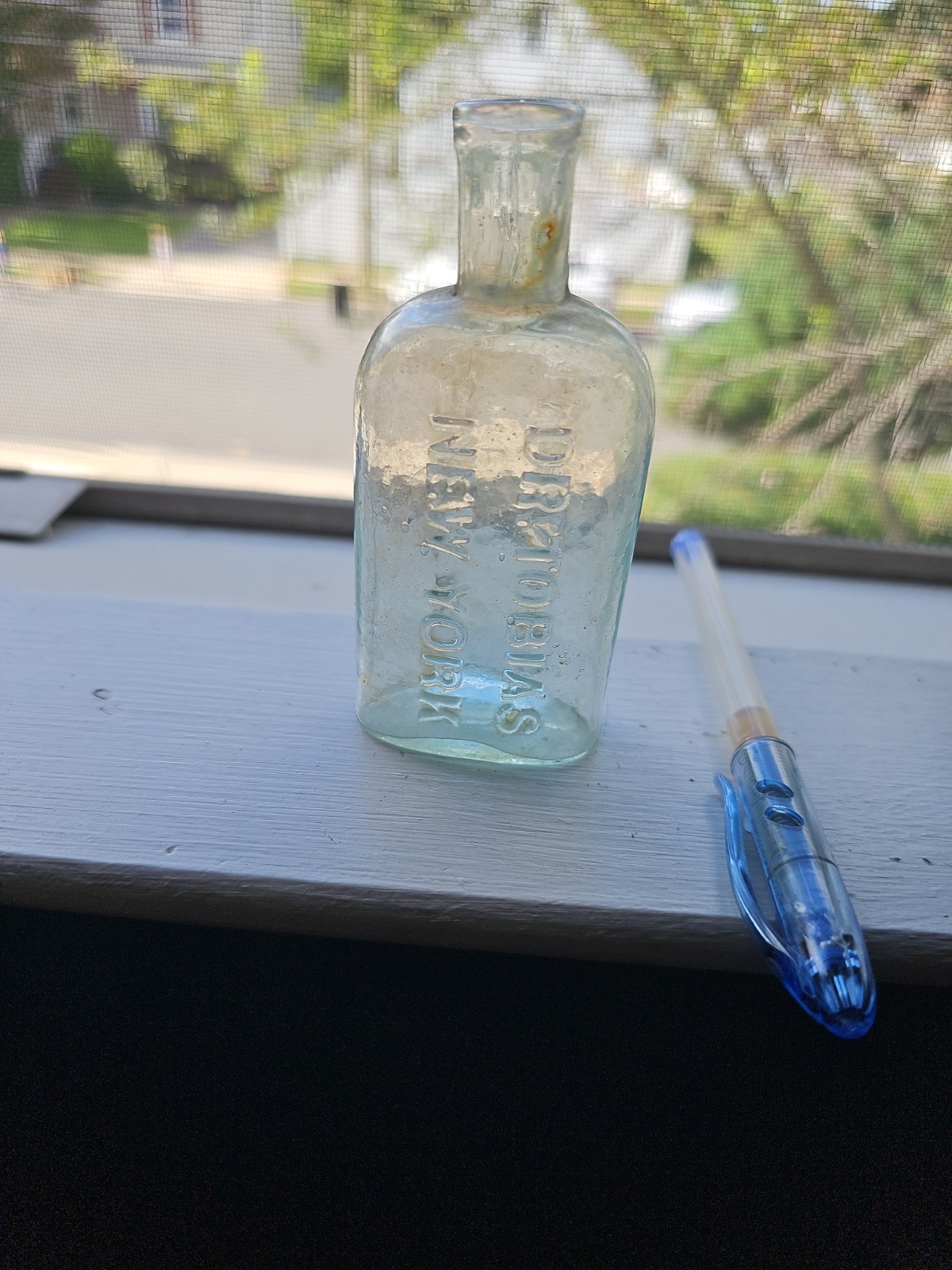 Antique Dr Tobias Venetian Liniment New York Open Iron Pontil Tooled Lip Bottle