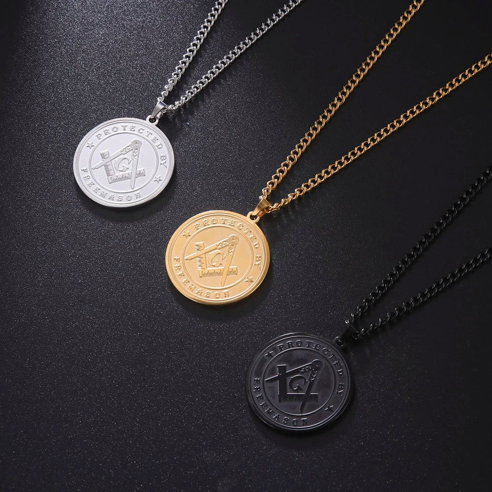 The Warden\'s Mark — Masonic Square & Compass Necklace