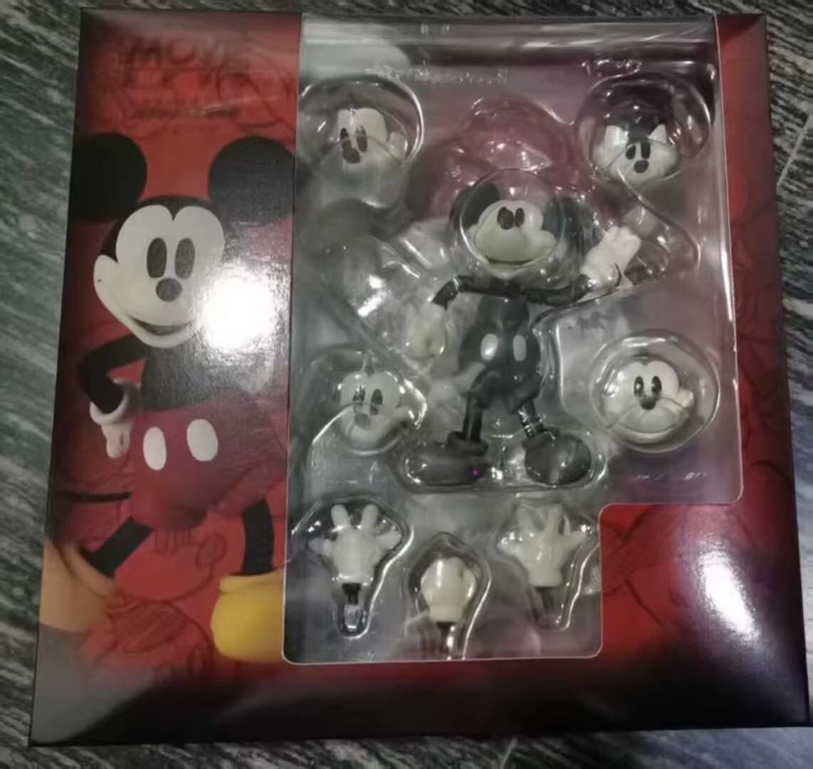 Kaiyodo Revoltech No.013EX 1936 Disney Monochrome Mickey Mouse Replica Figure