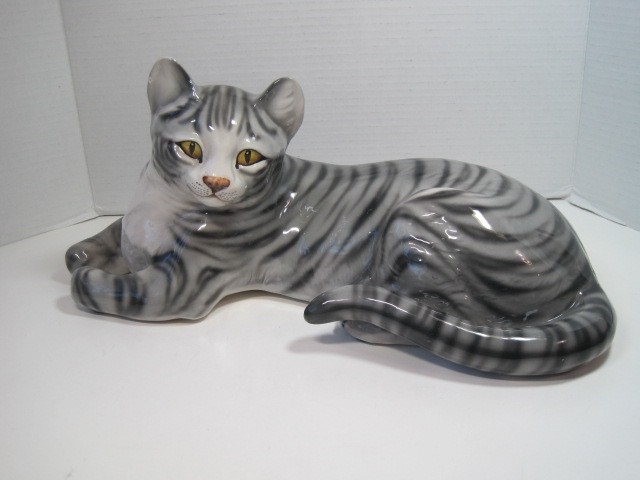 Large Vintage Mid 20th Century Ronzan Ceramic Gray Tabby Cat Italy Signed 16