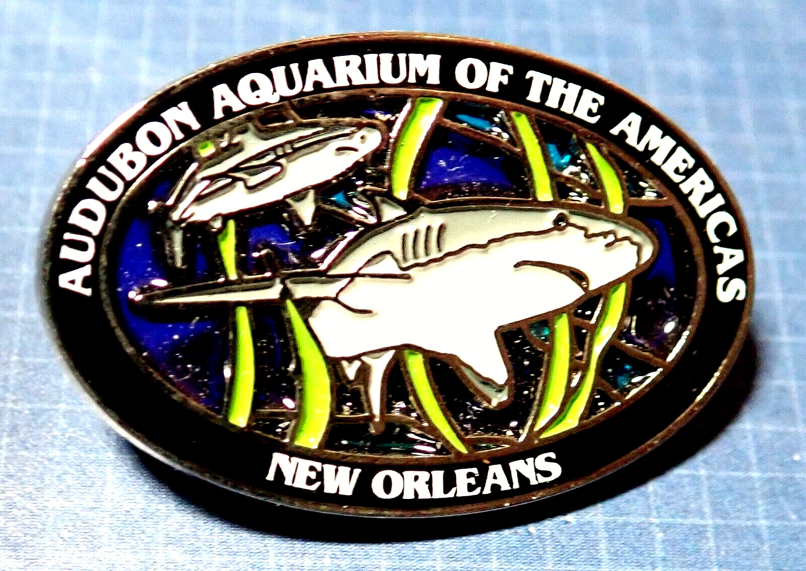 RARE BEAUTIFUL AUDUBON AQUARIUM OF AMERICAS PIN NEW ORLEANS \