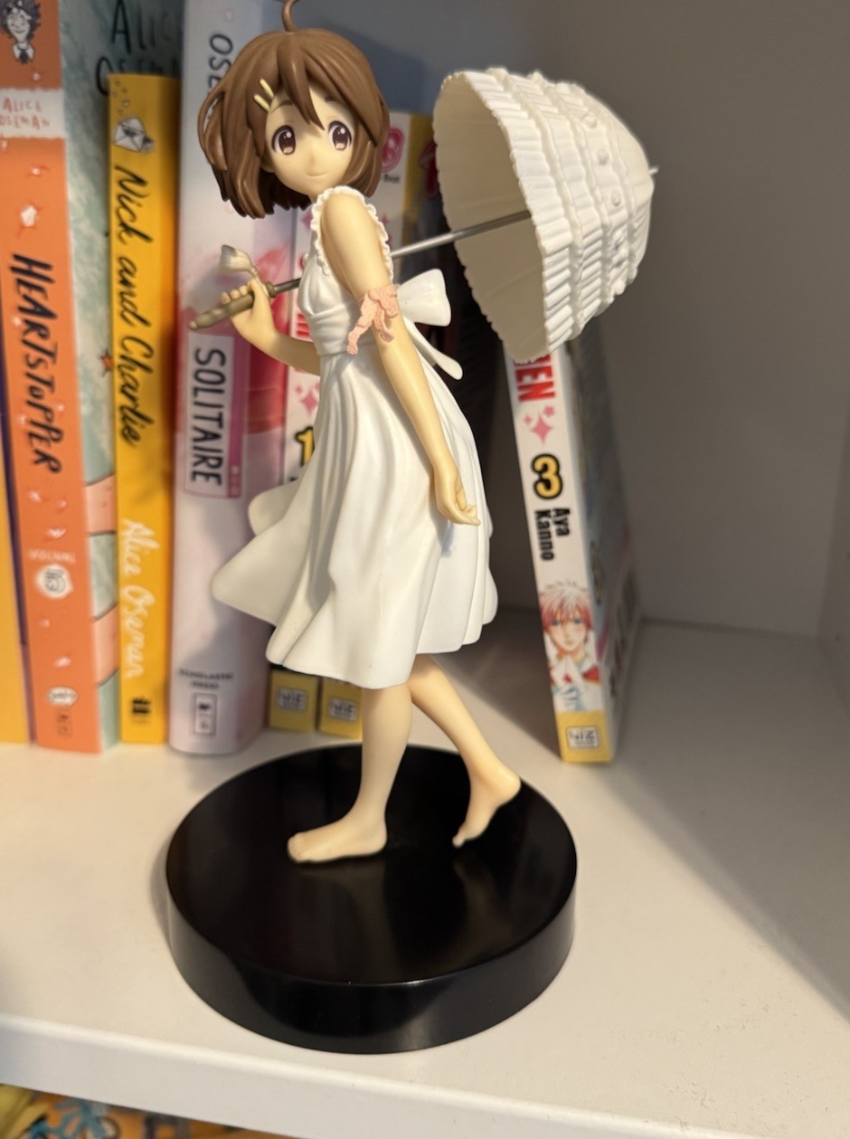 BANPRESTO K-on Harswana Yui White Dress & Umbrella Figure; No box, missing shoes