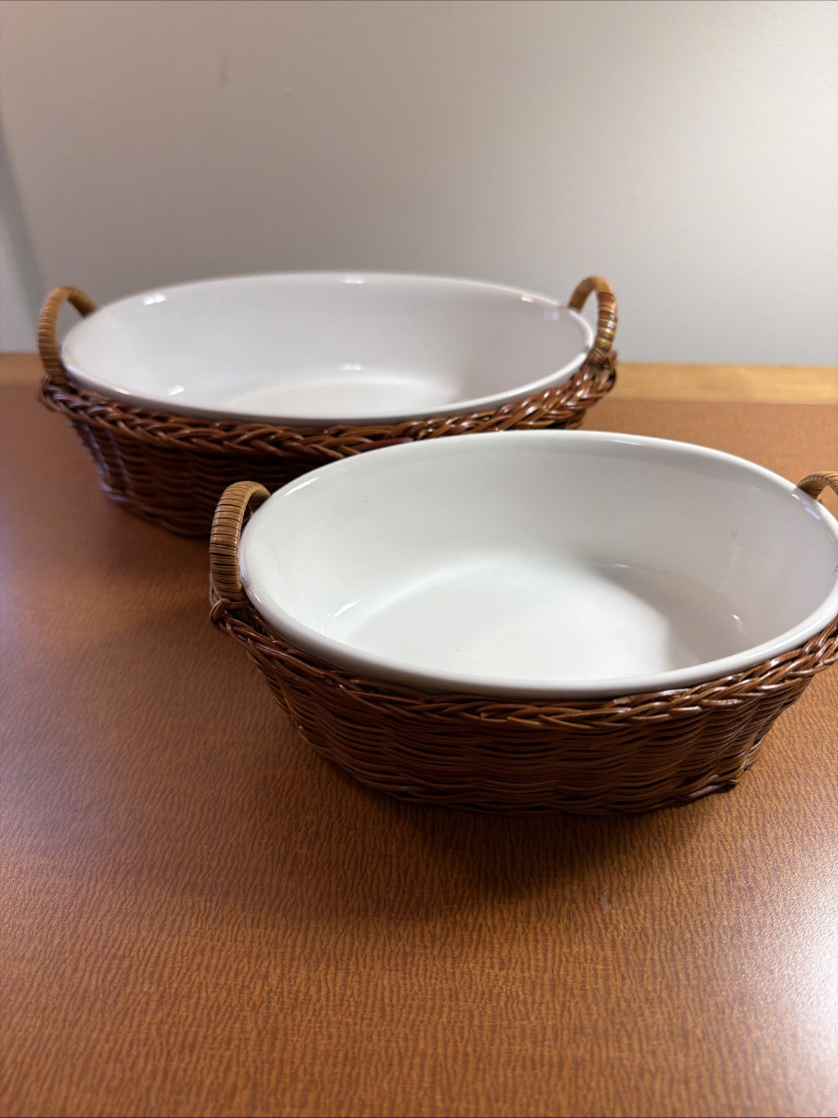 Nesting Stoneware In Woven Baskets - Vintage - White - Set of 2- 10” & 7”