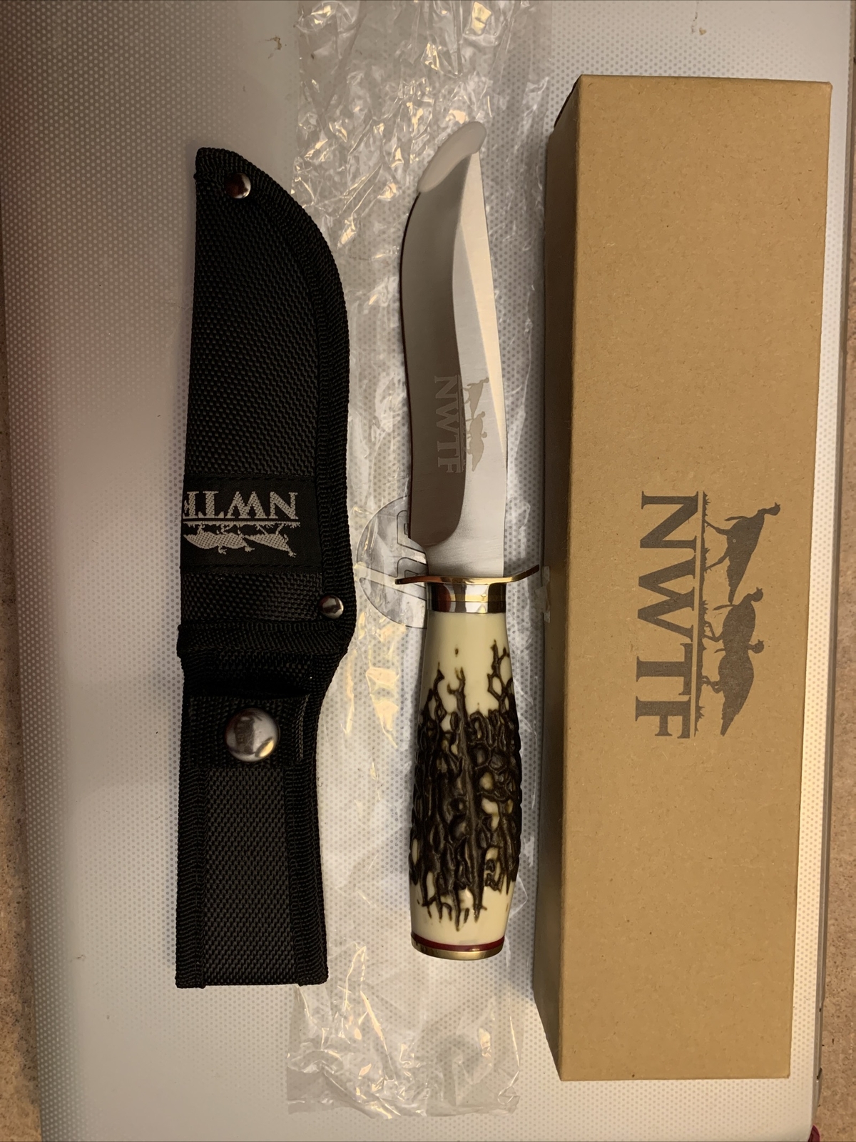 NWTF Antlerlike Handle Fixed Flade With Sheath And Box NWTF Antlerlike Handle Fixed Flade With Sheath And Box