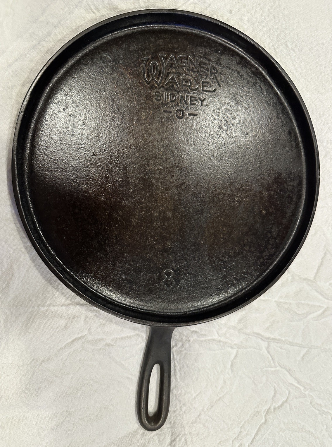 Wagner Ware Sidney -O- No. 8A  Griddle c. 1922–1924 pre-catalog-number pre-1108.