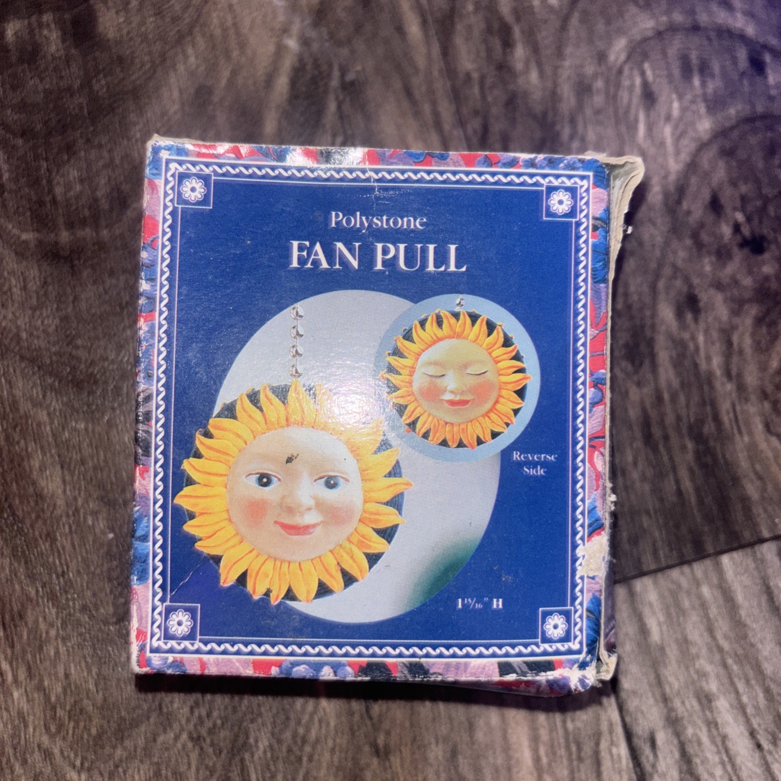 Vintage Polystone Fan Pull  New In Box 