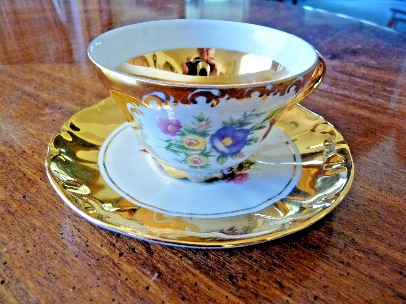 Cup & Saucer 24k GOLD Gilded Demitasse with flowers Vintage SWT Bavaria Germany