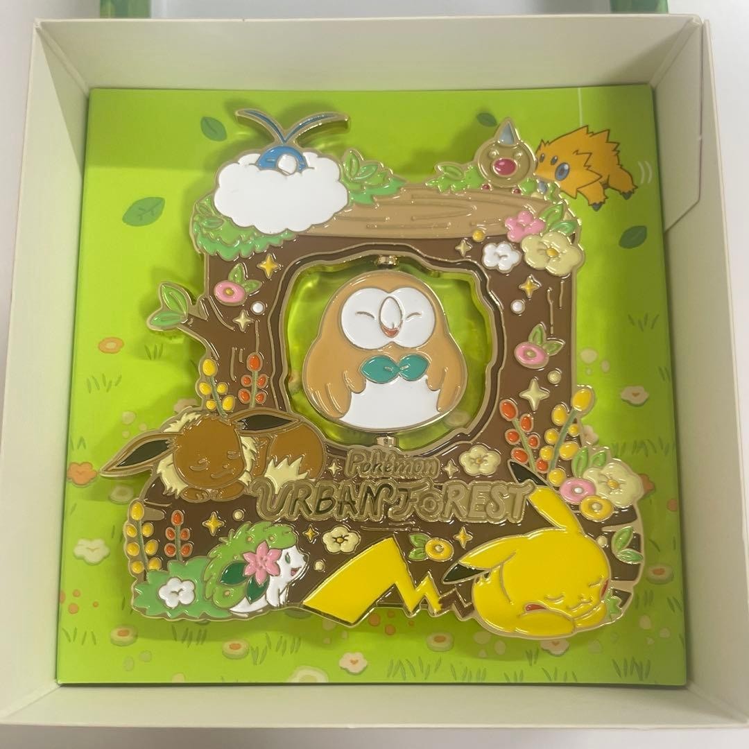 30th Pokemon Urban Forest Rowlet Pin badge Popup New Korea Limited from Japan