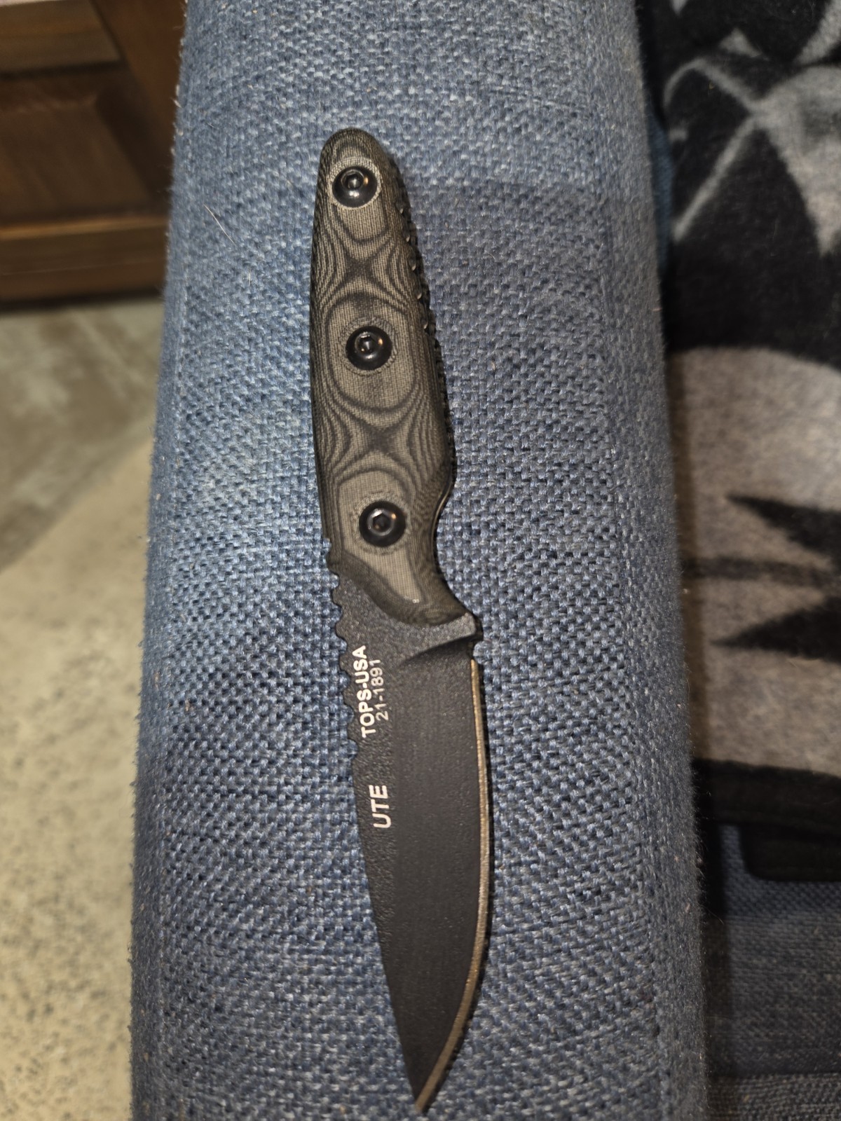 Tops UTE Knife
