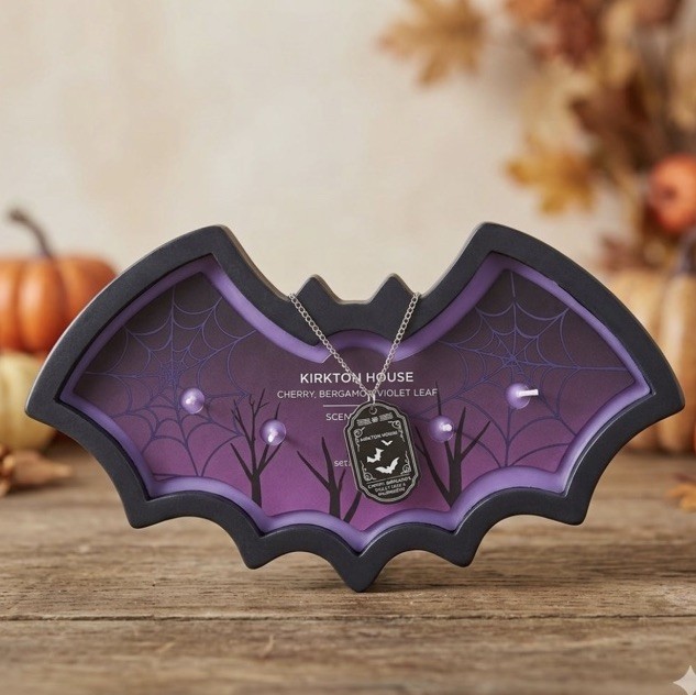 Kirkton House Carved Wood Halloween Bat Candle Decorative Spooky 4 Wick NEW. Kirkton House Carved Wood Halloween Bat Candle Decorative Spooky 4 Wick NEW.