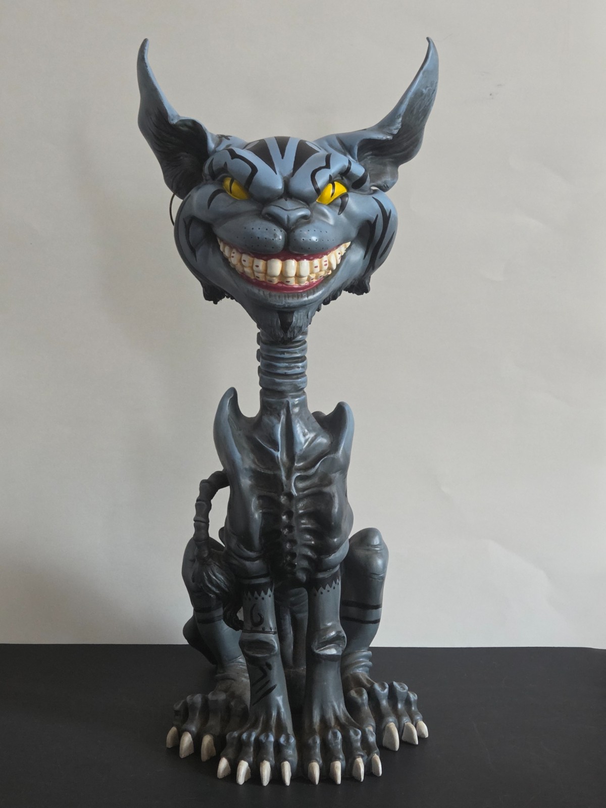 2003 American McGee's Alice Limited Edition Cheshire Cat Statue 20 Inch Tall