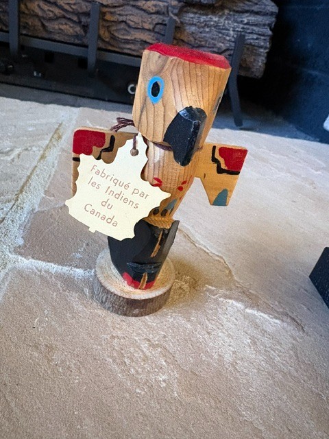 Vintage Ojibwe Canada Indian & Eskimo Craft Co Wood Totem Indigenous Folk Art