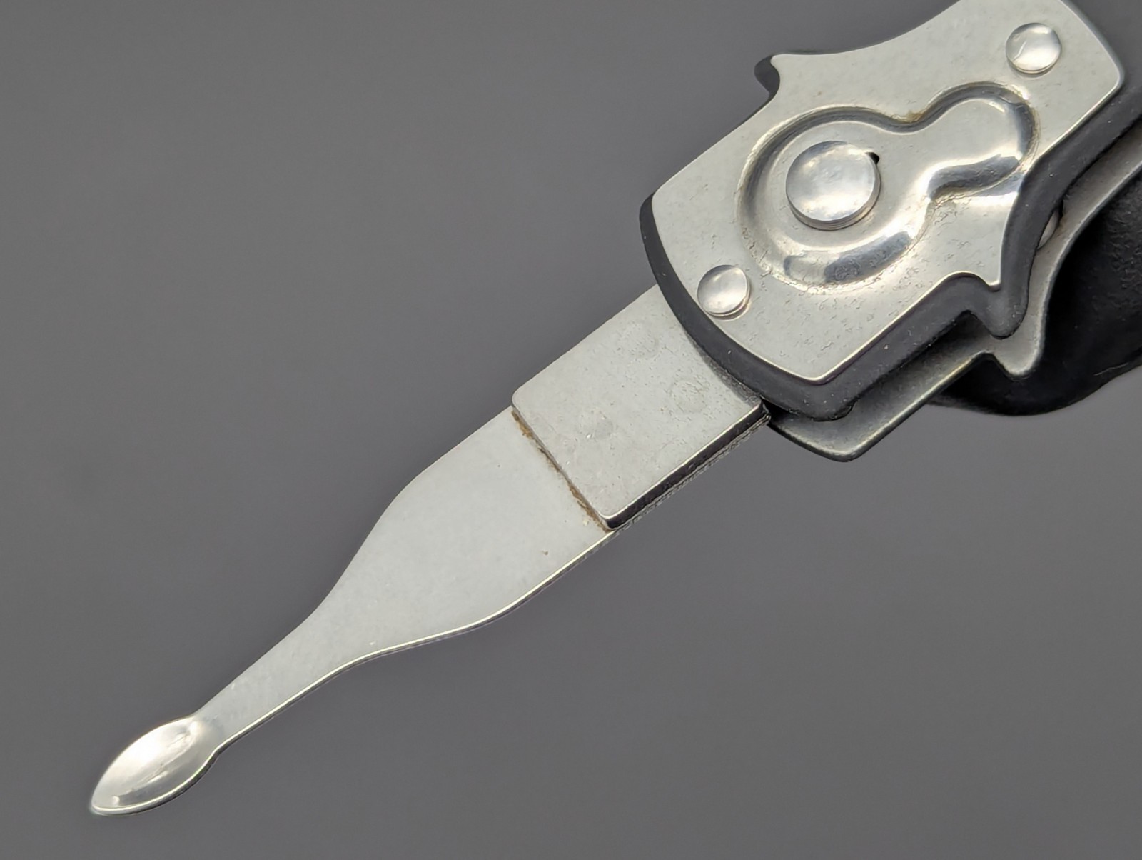 Novelty Mini Bump Spoon Switchblade Keyring Party EDC Rave