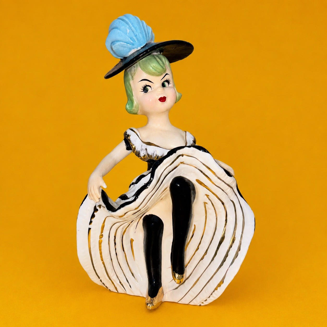 CUTE Can Can Dancer French Girl Woman Figurine Moulin Rouge TMJ Napco Lefton