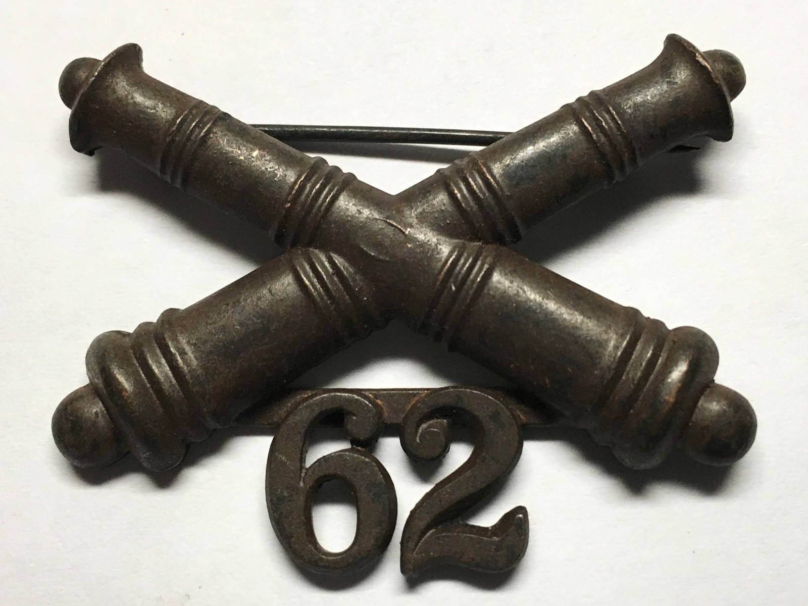 1902-1905, U.S ARMY ARTILLERY CORPS, BRONZE, 62nd FIELD ARTILLERY, COLLAR DEVICE 1902-1905, U.S ARMY ARTILLERY CORPS, BRONZE, 62nd FIELD ARTILLERY, COLLAR DEVICE