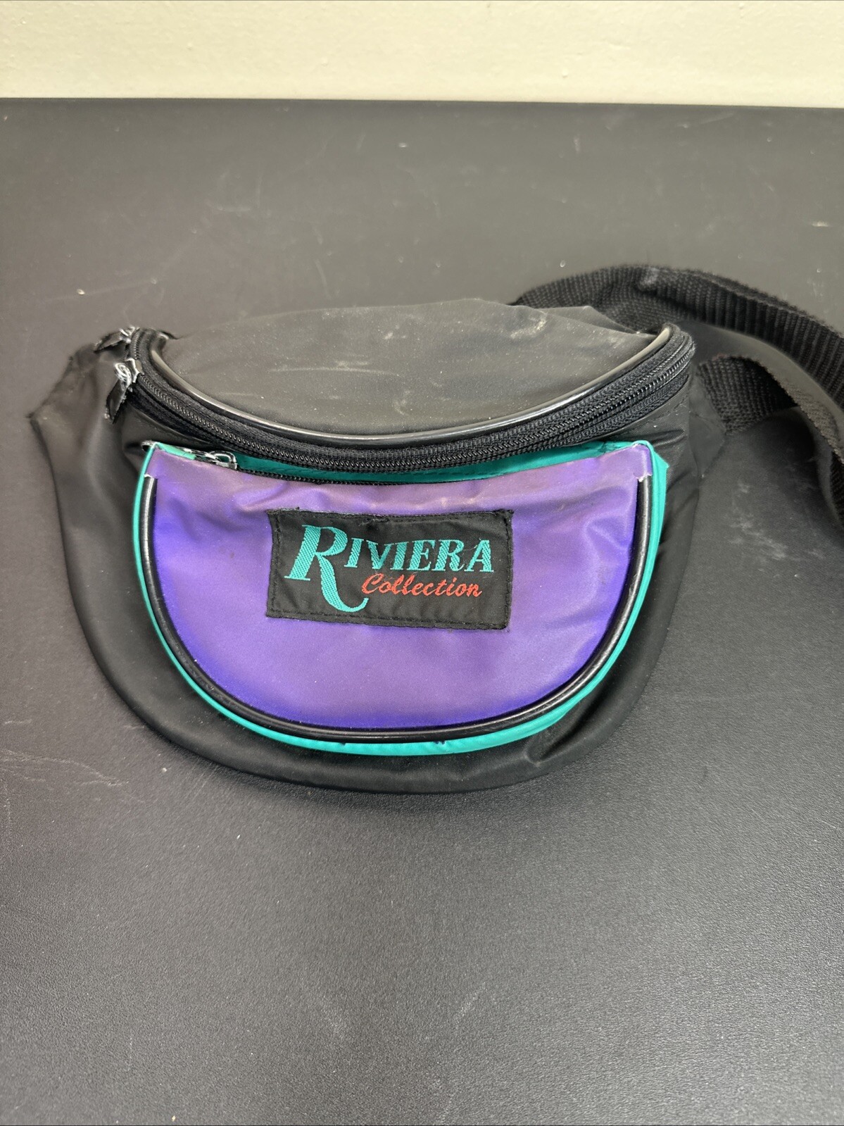Vintage Riviera Casino Las Vegas 3 Zipper Compartment Fanny Pack
