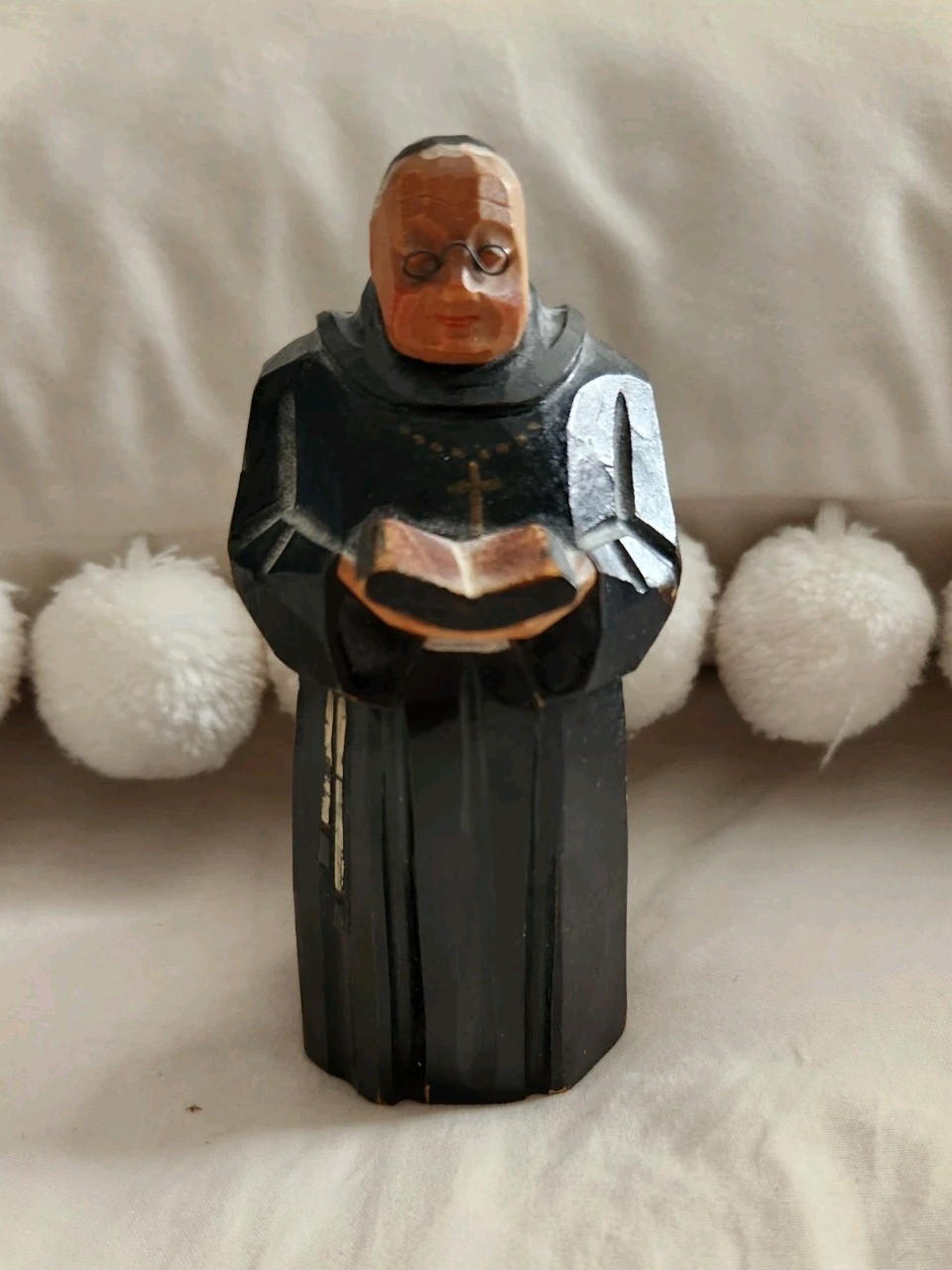 Vintage Huggler Wyss Swiss Hand Carved Wood Monk Priest Bible Figurine 5” 