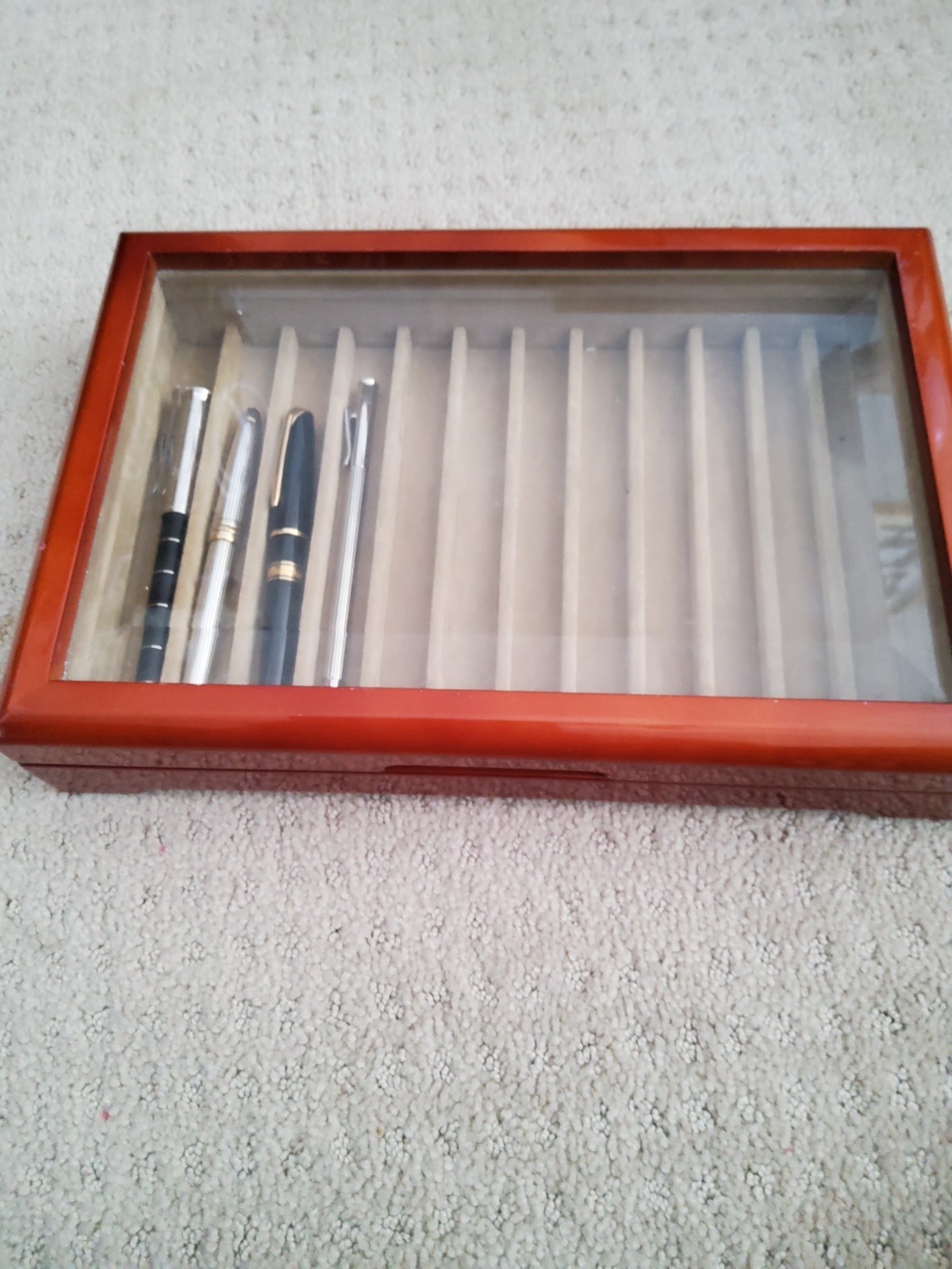 Luxury Wood Pen Display Case, 12 Pen Capacity Luxury Wood Pen Display Case, 12 Pen Capacity