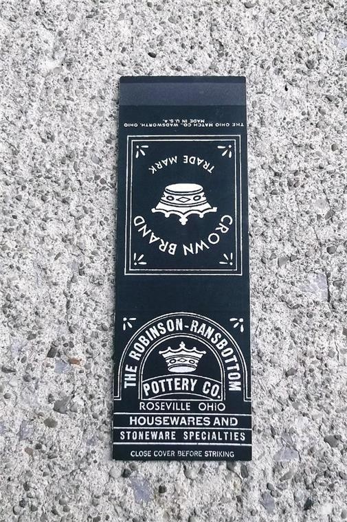 VINTAGE MATCHBOOK FLAT ROBINSON RANSBOTTOM POTTERY CO ROSEVILLE OHIO CROWN BRAND