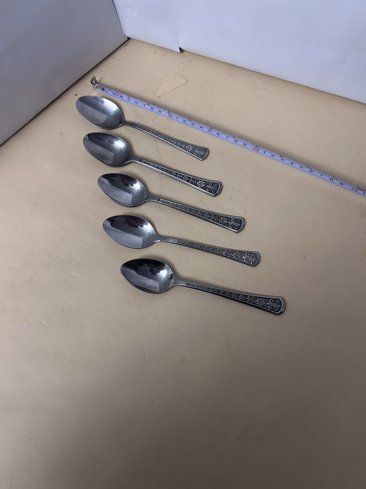 VTG Stainless Steel 5 spoons Korea Interper Used