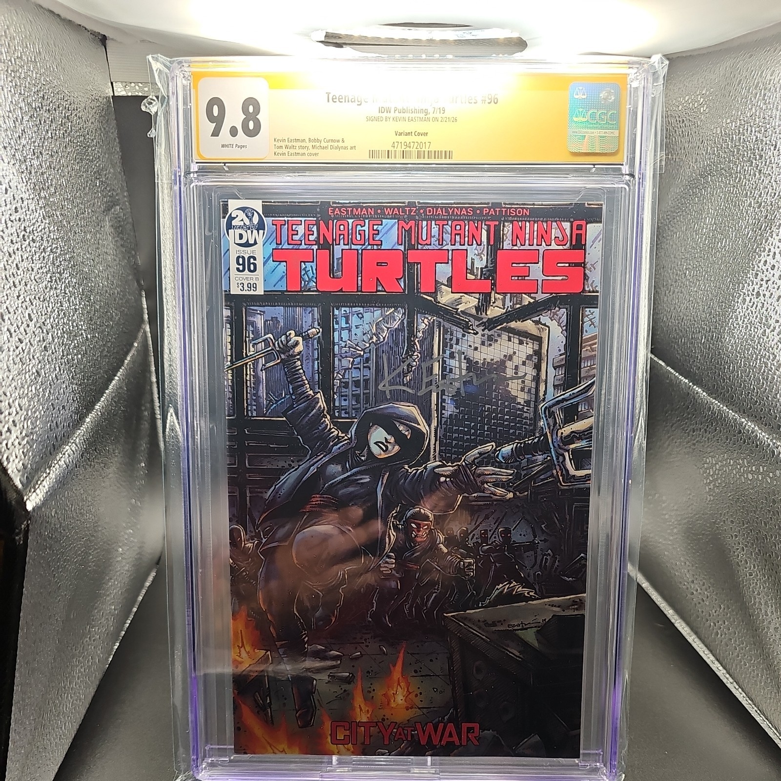 Teenage Mutant Ninja Turtles 96 CGC SS 9.8 Signed by Eastman Variant Cover 7/19